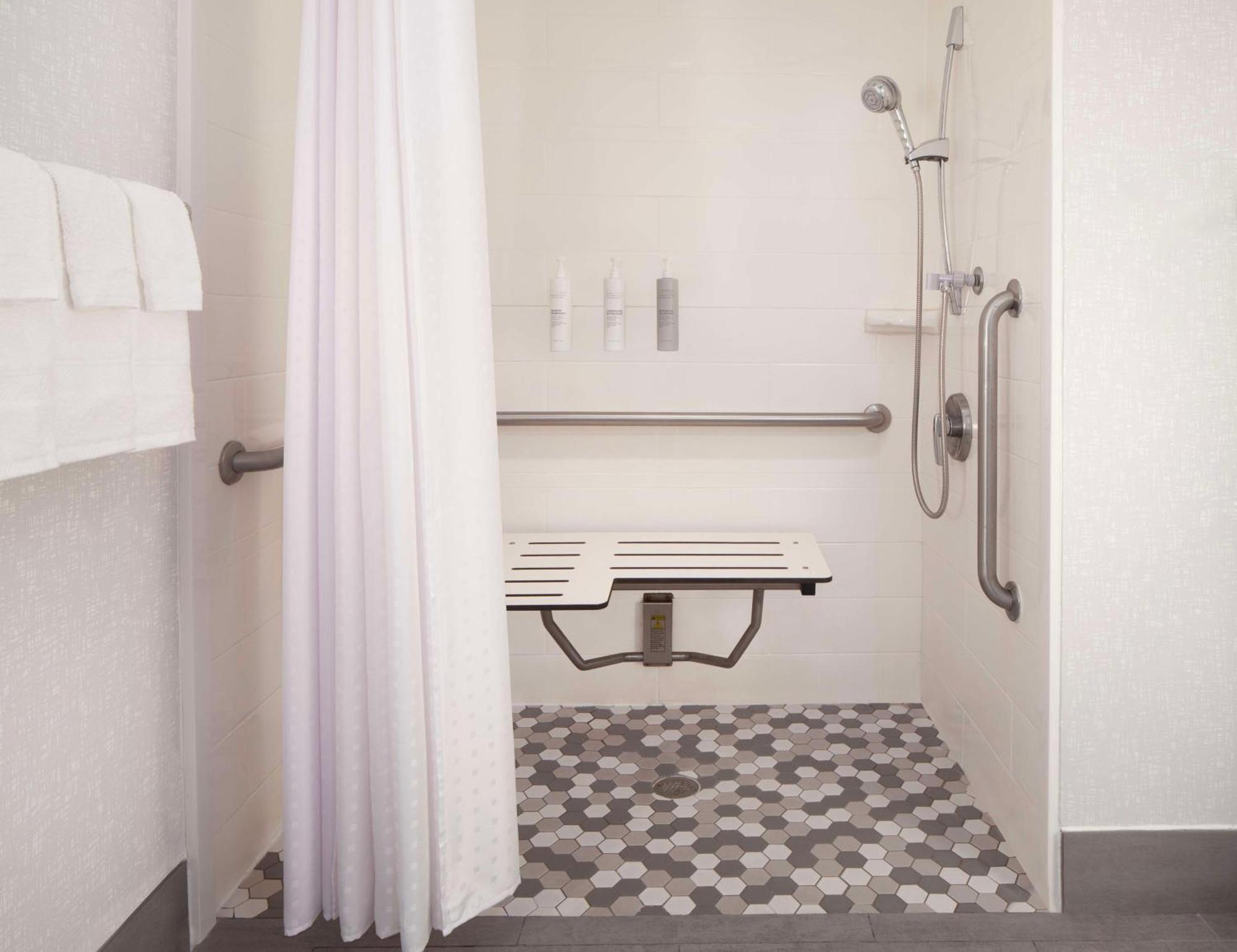 Hampton Inn وغالالا المظهر الخارجي الصورة